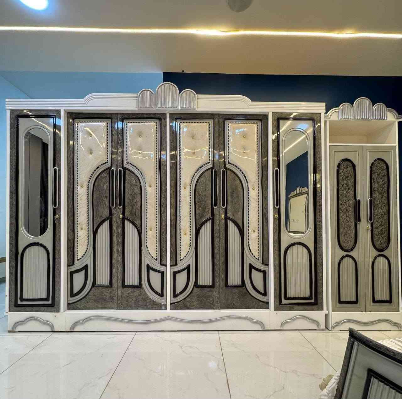 غرفه نوم • اثاث خشبي • واتساب