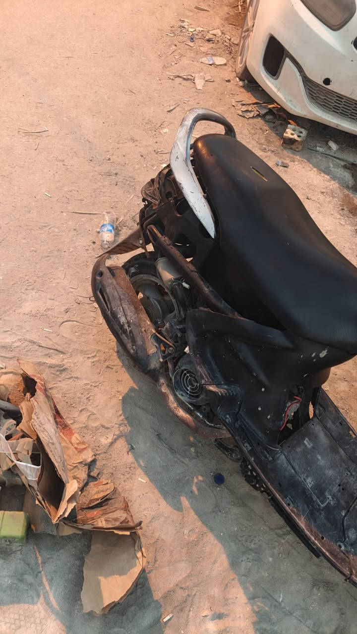 سلام عليكم فراشة للبيع مفتوحة بس نضيفة نكرة سلف مكان نجف حي العسكري مدارس ***********
