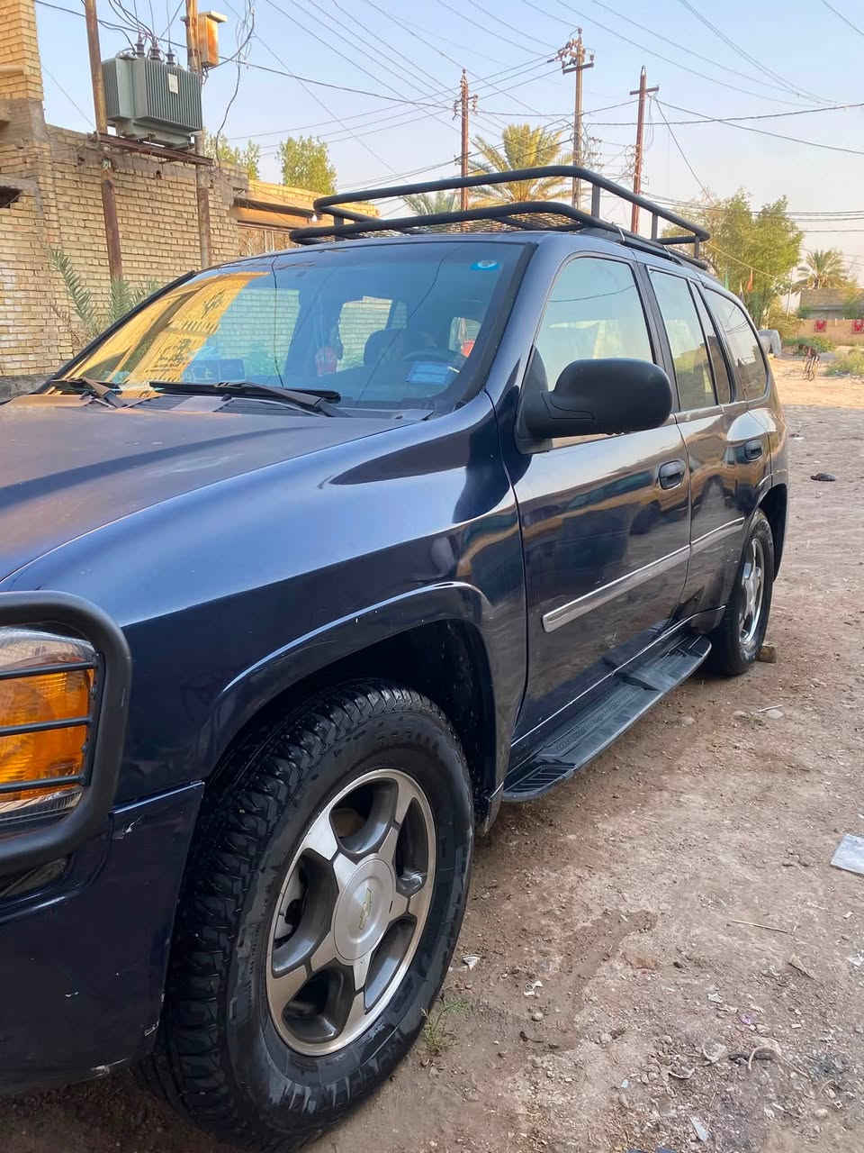 السلام عليكم سياره GMC للبيع موديل 2008 مواصفات المكينه نضيفة والكير نضيف والدواخل نضيفة سعر 78 ورقه وبيها مجال قليل العنوان بغداد الشعله ***********الرقم
