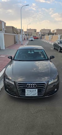 اودي A7 كواترو للبيع فقط للبيع مستعجل بدون مراوس  سياره بالحقيقه احله ...
