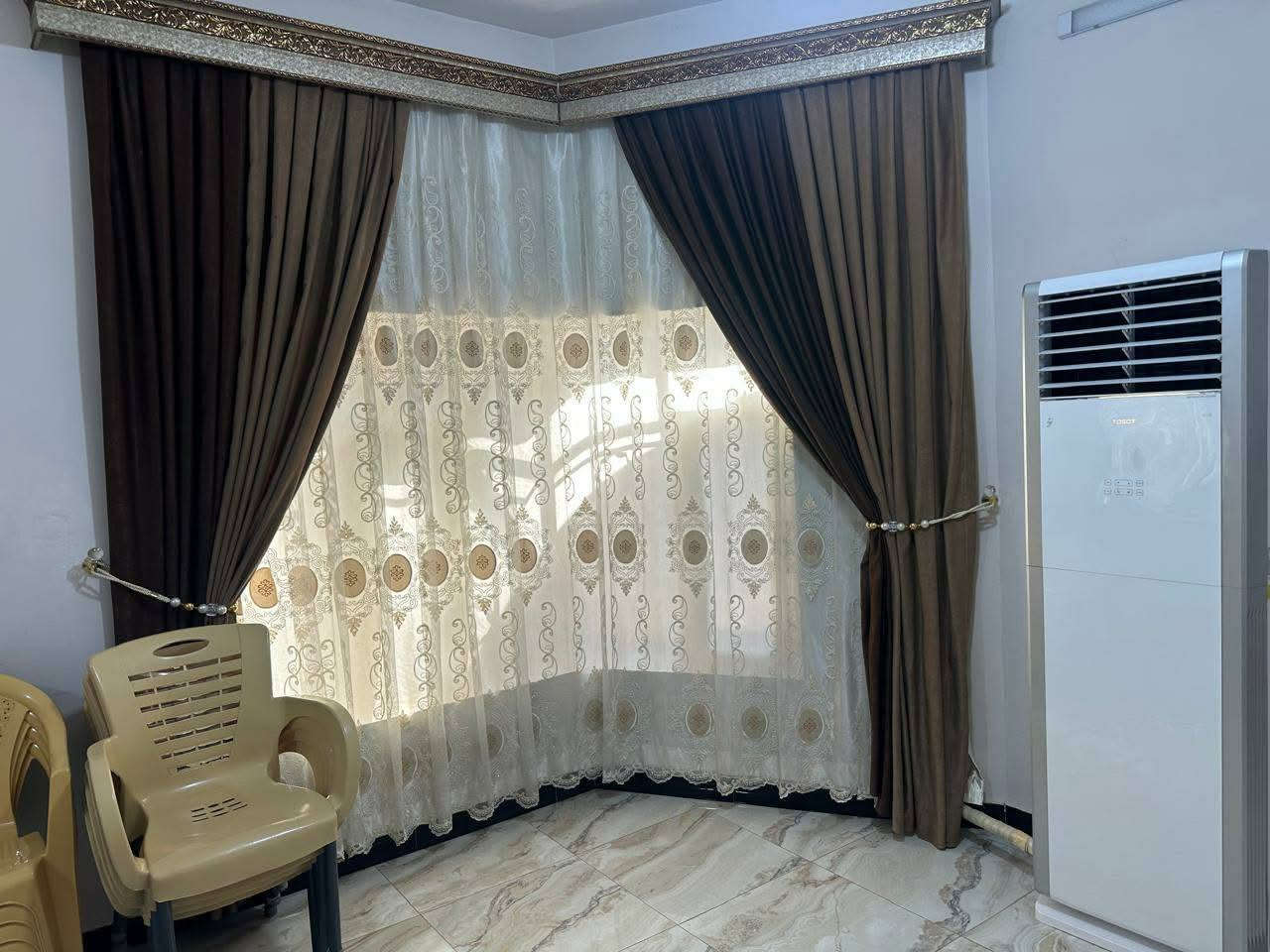 كاونتر • ٢٠٠×١٣٠ • ستائر
