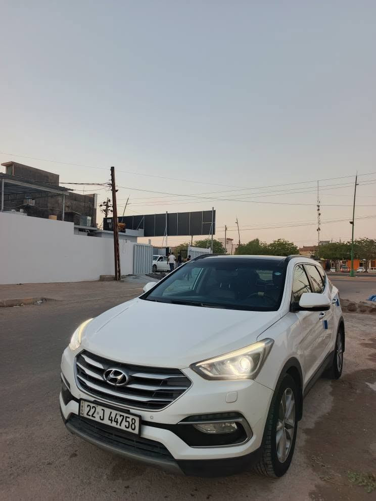 فقط بيع بدون مراوس 
سنتافي 2018 خليجي 
 فول مواصفات 1/1 
محرك V6 3.300 مامفتوح
ماشية 85km 
بطاقة بانزين بي 
سيارة باسمي وسنوية جديدة

مواصفات 

بصمه ابواب وتشغيل
بانوراما 
كشنات جلد 
كشنات كهرباء وتبريد وتدفئة
اوتو هولد
دفع رباعي
صندوق كهرباء
لايتات ليد
ويل كروم
داخل جوزي 
سستم نظام صوت
بردات خلفية بلادية
تبريد 3 قطع 
7 راكب 
وبعد هواي مواصفات 

سيارة كفالة من الحادث والتبديل 
فقط شبر بارد وشبر صبغ باقي كفالة

سعر سيارة 228 وبيها مجال بسيط 

مكان سيارة كركوك 

*********** كركوك, العراق
