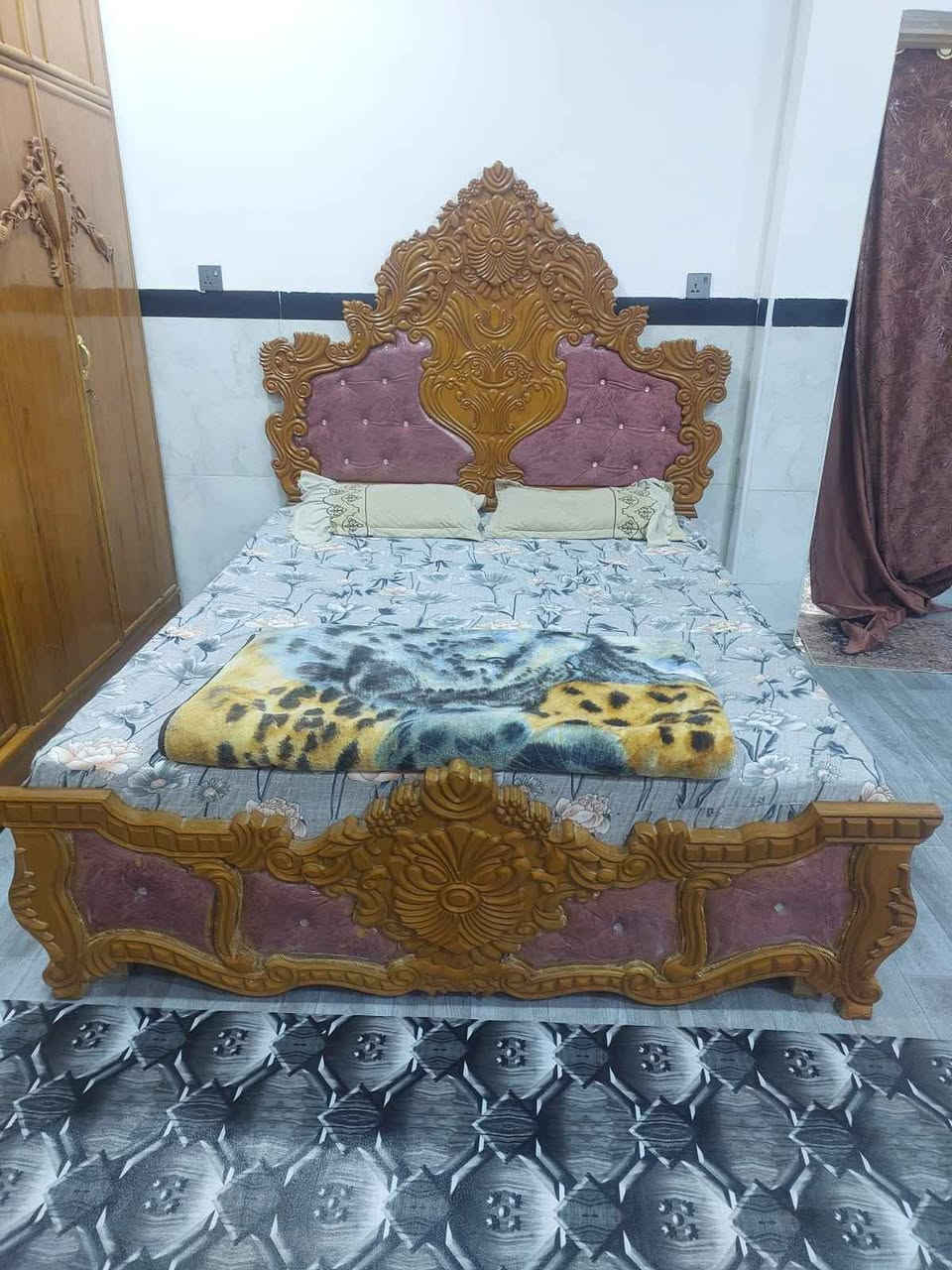 غرفه نوم تزكام صاج عراقي كامله نظيفه السعر مليون وبيه مجال العنوان كربلاء مكلف بالنشر *********** كربلاء, العراق
