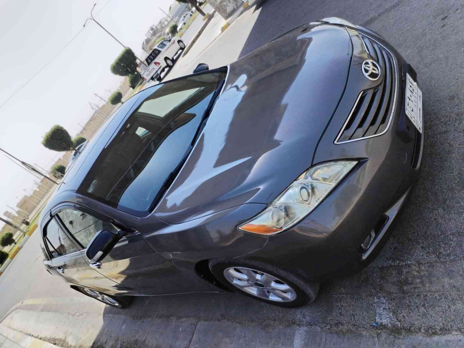 السلام عليكم كامري موديل 2007 وارد أمريكي بدون ضرر ليبل واحد بدون ايرباك  السياره كفاله من أي ضرر  حزمته على ايدي صبغ فرن أثر جراد فول مواصفات فتحه سقف كشنوكهربا شاشه رقم بغداد تخم تاير جديد محرك وكير السعر 85 وبيها مجال نضيف تبريد ثلج صدر جديد السياره متحط عليه لو ألف مديومه على ايدي لله شاهد واسف والمكان الفلوجه لاتصال على الرقم *********** والرقم الكورك *********** وعلى الرقم الثالث ***********
