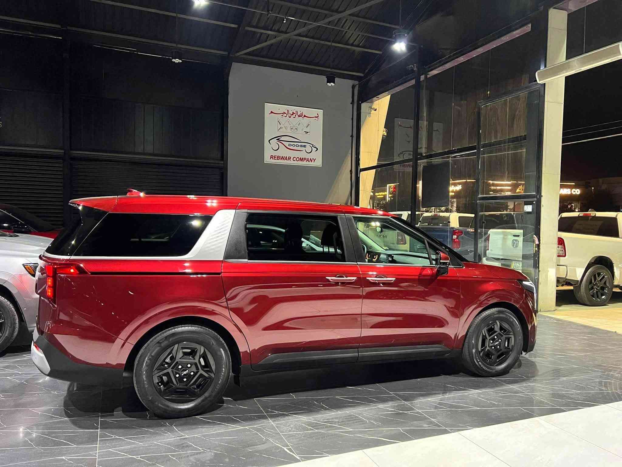 السلام عليكم
KIA CARNIVAL LXS 2025
سياره جاملغ فقط مبدل 
رقم الشاصي بل منشور 
بدون ايرباك 
ماشية ٦٠٠٠ زيرو السيارة 
فول مواصفاات عده الفتحه 
بصمة 
كشنات جلد 
كراسي كهرباء 
كراسي متصل 
كامره
حساسات امامي خلفي 
رادارات 
نقاط عمياء 
تحديد مسار 
قياده اليه سياره جديده بمعنى الكلمه 
تترقم اربيل اجره او خصوصي بدون رقم ابيع 
للاستفسار ***********
