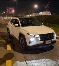 توسان 2022 خليجي فول مواصفات السيارة تو كلر ابيض واسود استخدام نظيف جد...