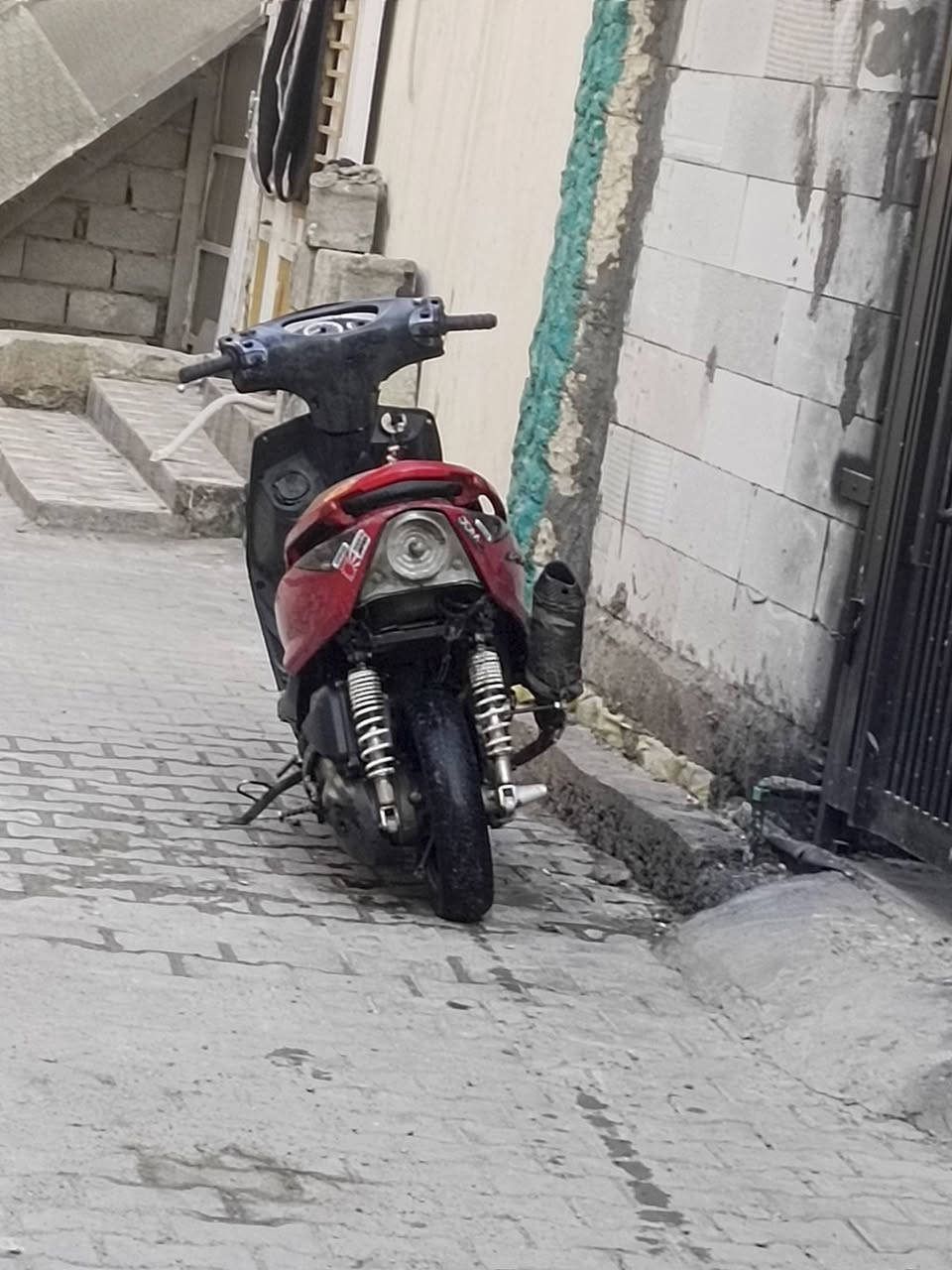 ثعلب كايمه و مفتوحه مكينتهه مثل الي بصوره الدراجه رايدهه ب 100 قفل مكاني بغداد صدر القناه قرب العلاج الطبيعي رقمي 👇🏻
سلام عليكم 🙋🏻 
ثعلب كايمه و مفتوحه مكينتهه مثل الي بصوره الدراجه رايدهه ب 100 قفل مكاني بغداد صدر القناه قرب العلاج الطبيعي رقمي 👇🏻
***********

