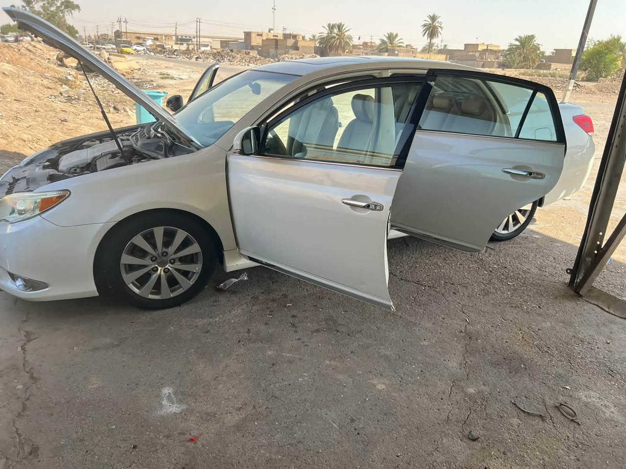 فخر الصناعة الياباني افلون موديل 2012
ارقى واقوى موديل هذا 

خليجي فول مواصفات 

فتحة سقف كشنات جلد وكهرباء

كشنات تدفئة وتبريد 

مليانة مواصفات 

سياره نضيفه من كل النواحي 

السياره مكفولة كفاله فقط دعاميات صبغ 

العنوان بغداد  

رقم هاتف صاحبها *********** 

اني مكلف بلنشر تحب تعرف معلومات اكثر اتواصل ويه صاحب السياره
