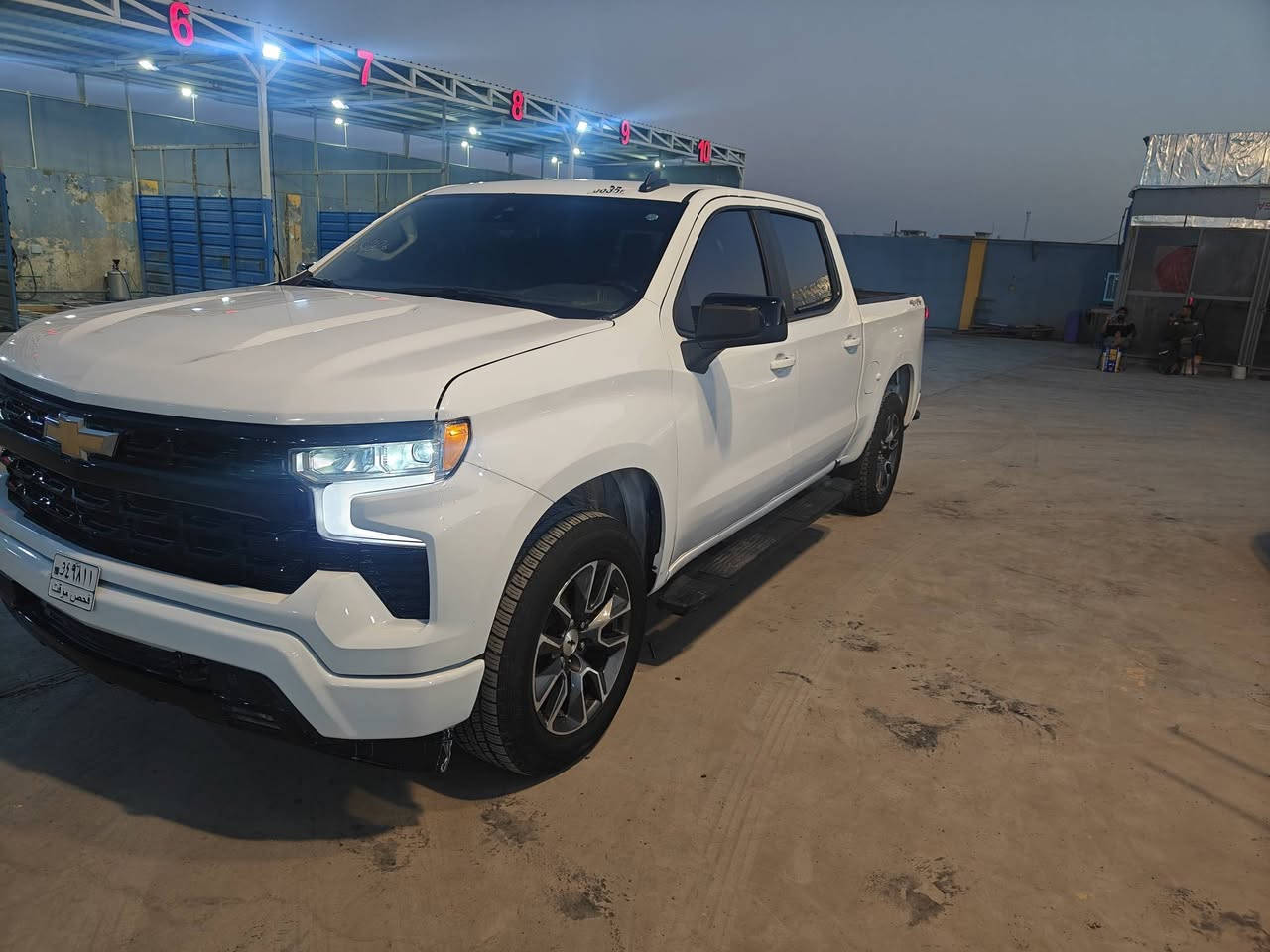السلام عليكم ورحمة الله وبركاته
للبيع – شوفرليت سلفرادو RST موديل 2024 🚘 باب طويل بدي قصير دشبول تاهو

🩶 اللون: ابيض
📅 الموديل: 2024
📍 دخول جديد
📄 كتاب شهداء واسط
🛣️ الممشى: 18,000 ميل فقط
✨ السيارة بحالة ممتازة، نظيفة جدًا، وجاهزة للتسجيل والاستخدام، ولا تحتاج أي مصروف محرك 8 سلندر 5300.

💵 السعر: 235 
📍 مكان السيارة: الكوت

📞 للاستفسار والتواصل:
***********
