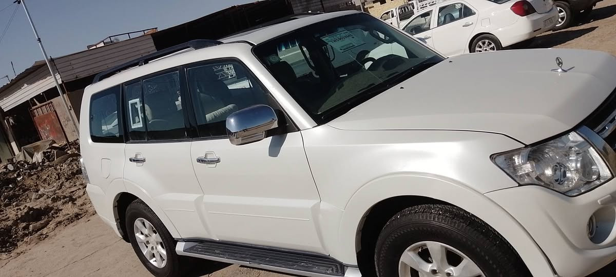 ياالله بايجيرو حبتور موديل 14 خليجي مكينه  3ونص فول مواصفات كامله جاهزه من كلشي مكفوله كفاله عامه باسمي تحويل بي وقت  العنوان بابل القاسم رقم الهاتف *********** السعر 170 بيهه مجال
