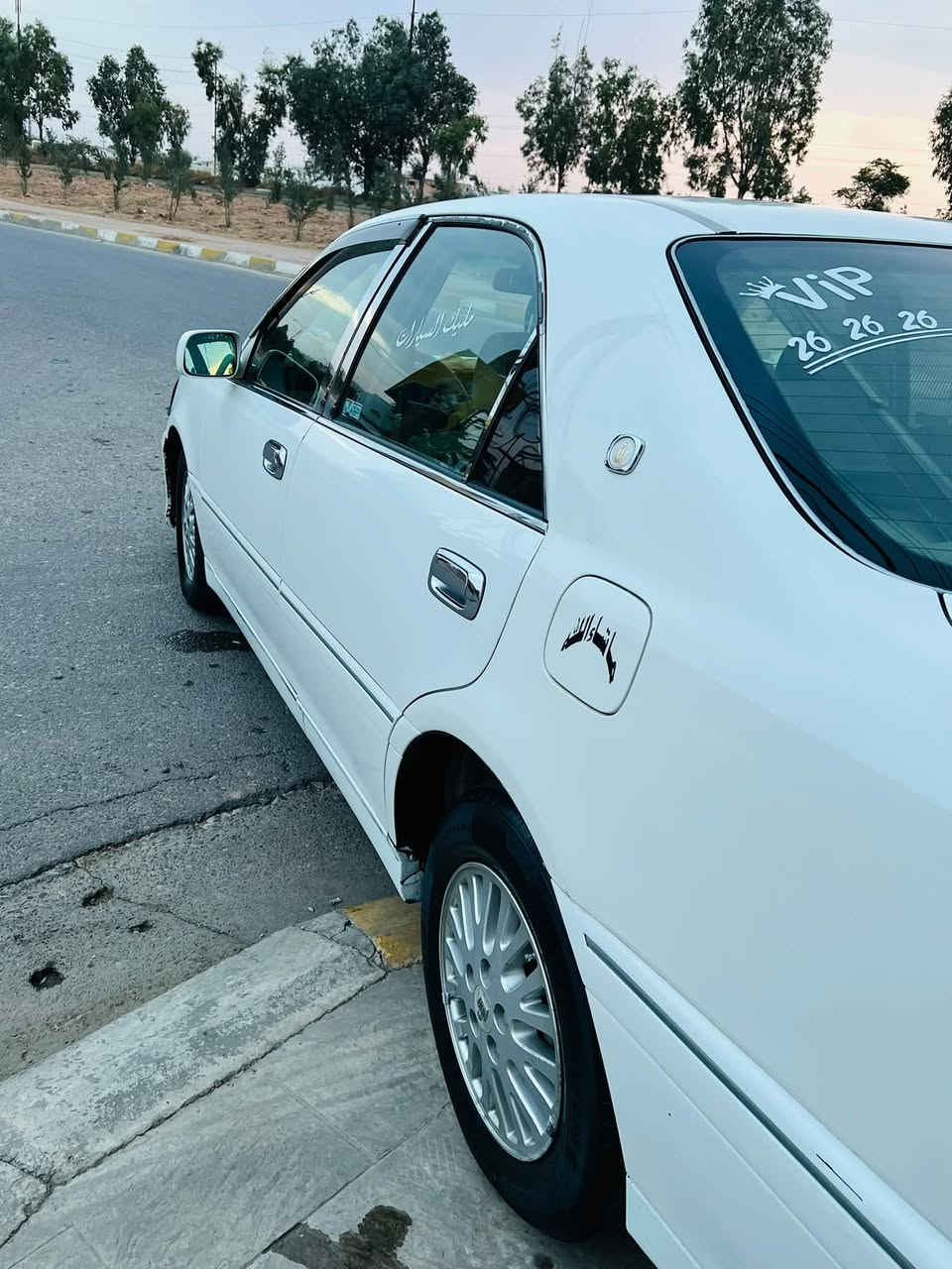 كراون • ٢٠٠٢ • دي4