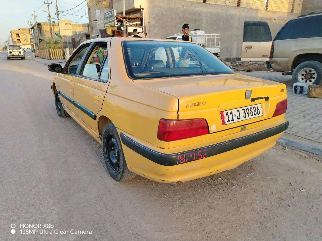 بيجو باص موديل 15
رقم بغداد سياره حلوه كشر مكينه ناعمه كير مكينه مكفولات سياره جاهزه تخم تيرات مصفره هيئة وغرمات تحويل ثاني يوم السعر 35وبيه مجال 
الرقم ***********
