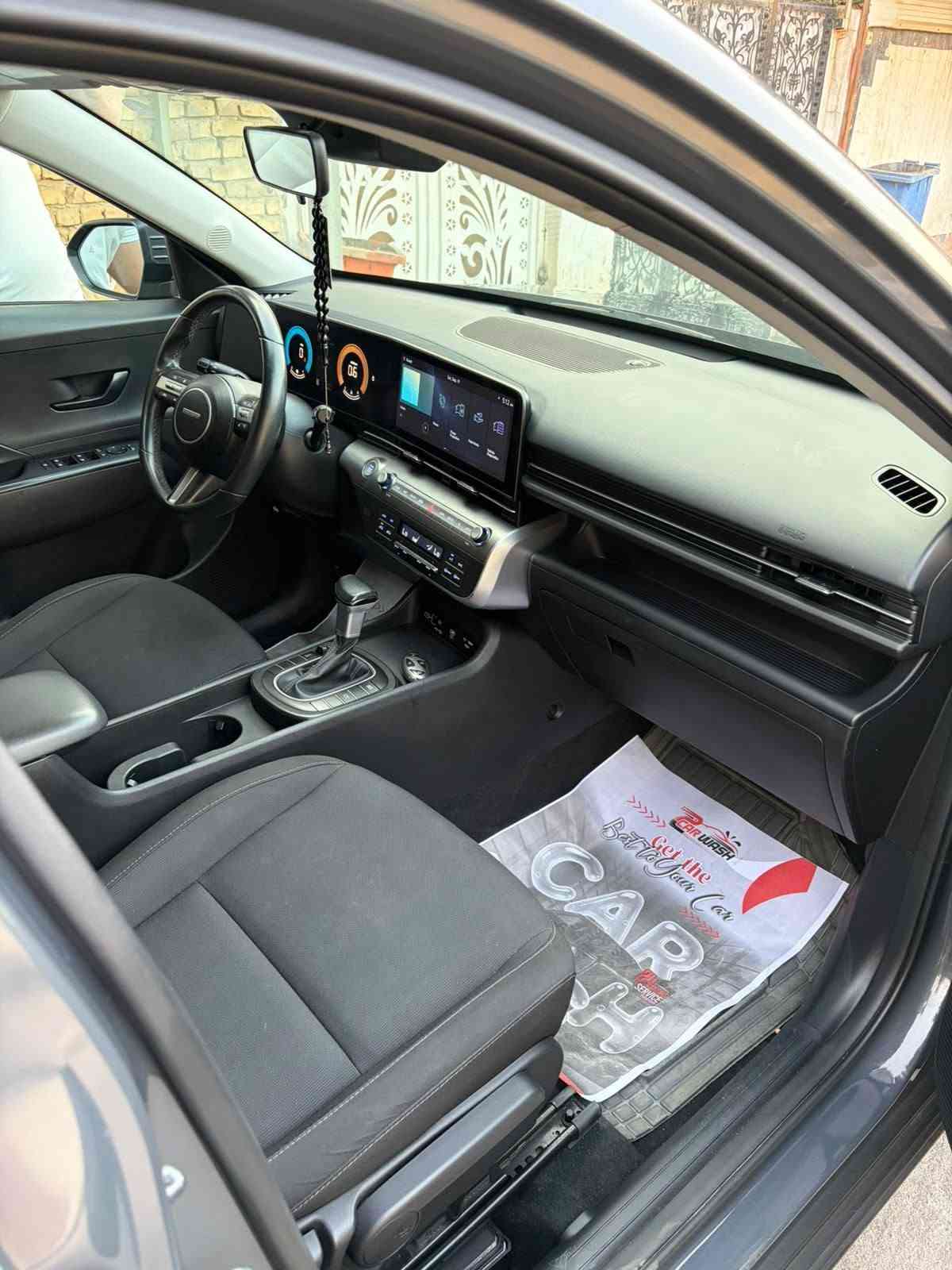 السلام عليكم للبيع كونا 2024  الشكل الجديد 🚘
رقم ميسان شهداء صور الحادث مرفقة مع الصور 📸 المواصفات : بصمة / محرك 2000 دوش / هند بريك دكمة / اوتو بارك / فول رادارات / حساسات / لايت LED امامي وخلفي / داخل ابيض / بلوجكتر LED / اشاير مري / اوتو هولد / مود درايف / شاحن وايرليس / شاشة ديجتال / شاشة كبيرة متصلة / قطعتين تبريد / كرسي كهرباء مكان السياره ميسان ماشيه 45📟 الف
 للتواصل والاستفسار :*********** ☎️
