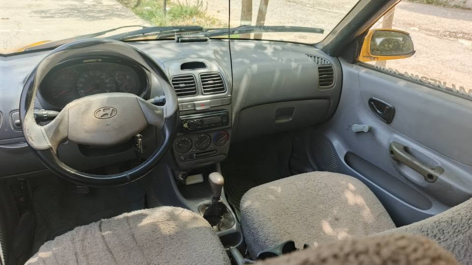 السلام عليكم 
هوندا فيرنا موديل الفين تاكسى رقم كركوك بيها كود بنزين محرك كبير فول مواصفات ماعدا كير عادى شرط و وكالة هاى يصير خصوصى إذا حولت تبريد درجة اول 4تايرات جدد باتر صدر خلفى كل شرط نقابة وغرام شرط سعر  35 للشراى خابر ع رقم

***********
*********** كركوك, العراق
