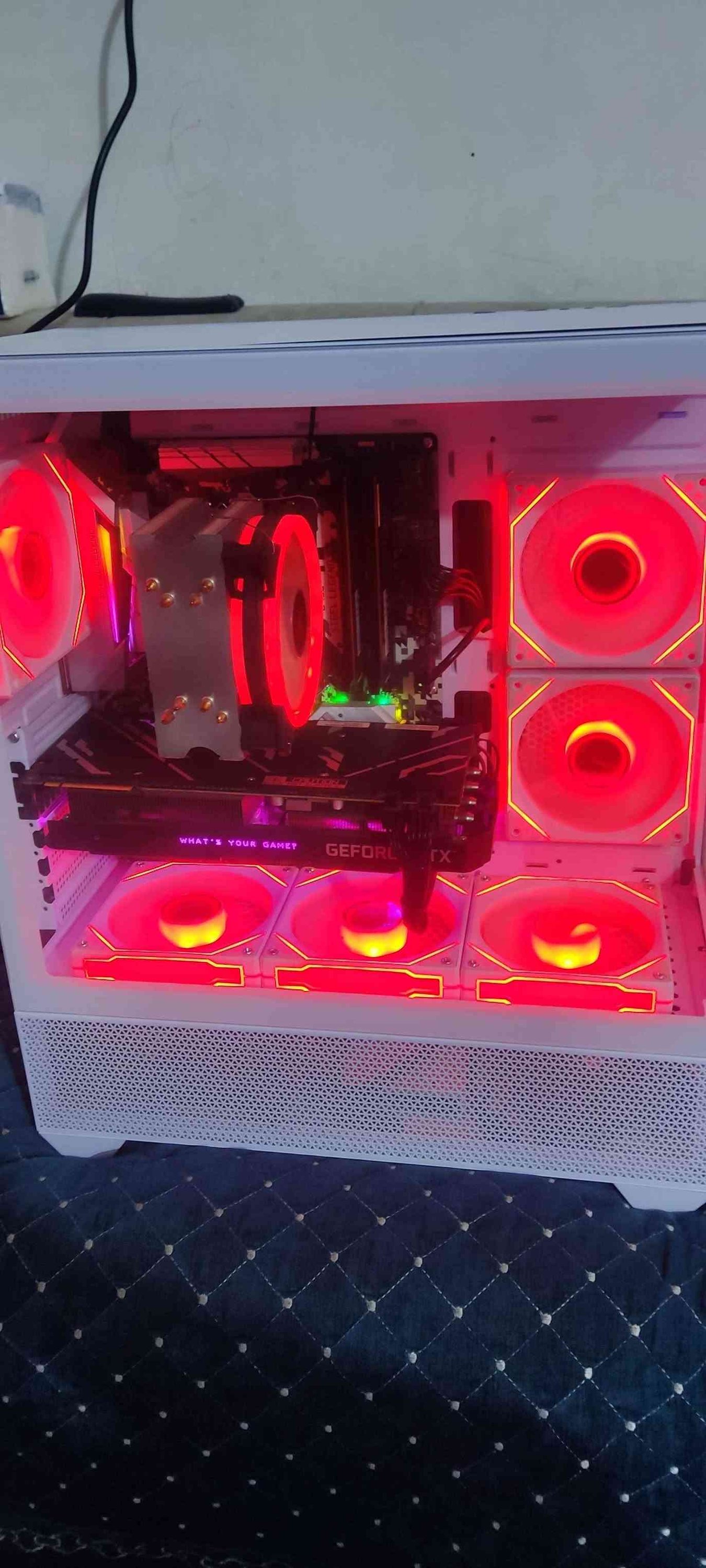 Pc للبيع
كارت شاشه: جلاكسي ماركه سوبر RTX 2070

معالج: رايزن 7. 3700x
تبريد غازي

باورسبلا 750

RAM 16 gb ddr4 3200 
لكسر
 
ssd 256
HDD 1T

M.B B450
حاسبه نضيفه جدا
 مكاني بغداد شعب 
رقم ***********
سعر 750 بيها مجال بغداد, العراق
