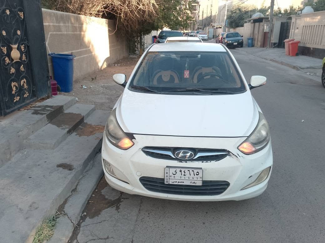 سيارة اكسنت بغداد خليجي موديل ٢٠١٣ محرك ١٦٠٠ تبريد ثلج مكاني بغداد السيدية للتواصل *********** السعر ٨٥ بغداد, العراق
