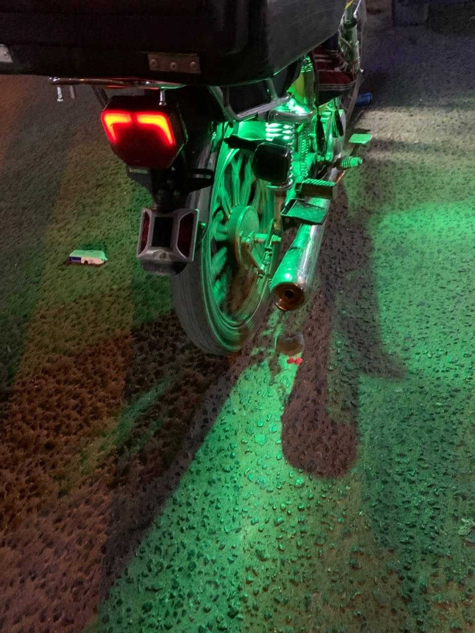 سونك 5كير للبيع سعرها 800وبيها مجال بسيط
مكينه 200موديل 24دراجه خير من الله مكينه مامفتوحه 

اوراق اصولي كلشي شغال بيها نكره سلف 

بس عايزها دشبول واشاره خلفية لاشاير موجودات عندي 

مشادهن***********
