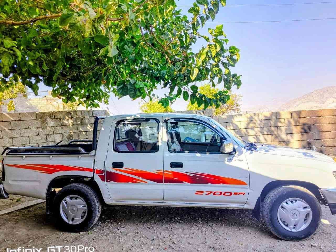 توێتا پیکاب یابانی ئەسڵی ناو سوور مەکینە سپی 2001تەبرید  پاوەر  کۆنتڕۆڵ مەرکەزی  گێڕ مەکینە ئەکسل بەشەرتی فەحس و فیتەر  سەیارەکە هی ماڵە  جایزەو خاوێنە بێ مەسرەفە تایەی نوێیە  ئاڕموو سەنەوی ئەسڵی لەگەڵە ئاڕم دهۆکە بێ کێشەیە دەعمو لێدراوی قورسی نیە  سعری 70 معامەلە لە دووکان سیاحیە سەیارەکە ژ.م   ***********-***********
