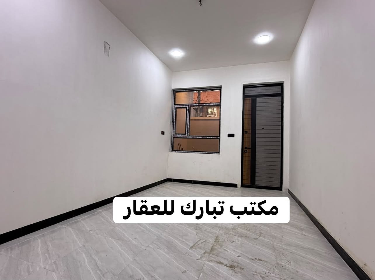الشعب شارع عدن • ٧٠م • ٣ غرف
