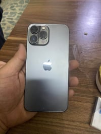 أيفون البيع ١٣مبيل نضيف فول ٠٧٧١٤٣٩٤٩٧٣
