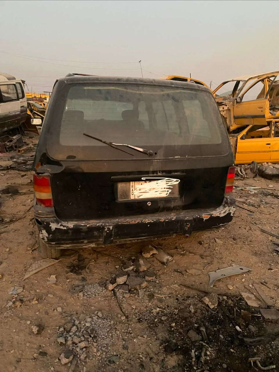 سلام عليكم دوج تفصيخ غراض للبيع بيهة مكينه وكير كامري ابو الجف ديلكو شغاله مكان بغداد رقم ***********
