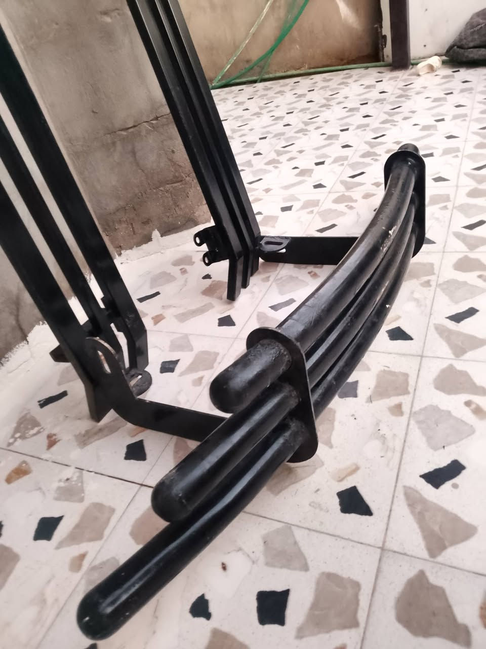 سلام عليكم يوجد للبيع درع و سبايدرات صفاحيات مال كيا فحل الاستفسار اتصال على الرقم ادناه  ***********

