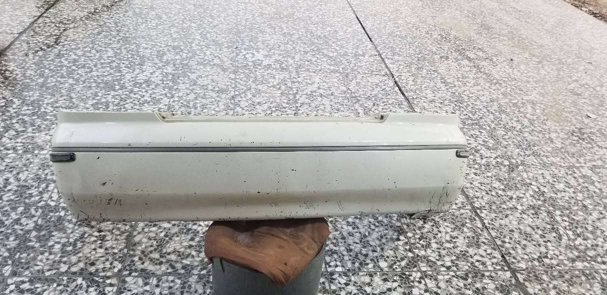 السلام عليكم للبيع دعاميه سني 2009 اصليه بس صبغته شويه تعبانه بيه فطر من جوه قيم بل يرضى الله بل عافيه على اليا***********
