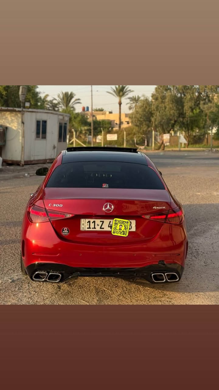 ارخص سعر بكل العراق  274$
Mercedes benz C 300 2022 class amg 

🔴 اللون: أحمر

🏁 الفئة: AMG أصل البلاد

📍 الممشى: 60.00 فقط

🔥 المواصفات:

• فول مواصفات اعلى مواصفات بالمارسيدس 

• محرك 2.0 تيربو

• قير أوتوماتيك

• سقف بانوراما

• كراسي جلد حار وبارد

• شاشة وسطية كبيرة

• عدادات إلكترونية

• ستيرن AMG

• إضاءة داخلية محيطية

• كاميرات وحساسات 360 

• بصمة دخول وتشغيل

• تحكمات كهربائية بالكراسي

• جنوط AMG رياضية

• أنظمة أمان ومساعدة متطورة

• نظام صوت فاخر

وبعد بيها اهووواي مواصفات 

• Apple CarPlay وAndroid Auto

🔧 الحادث: ضرر بونيد جاملغ، وجاملغ خلفي 

🔥 C300 AMG — فول مواصفات

السيارة مرقم و جاهز حته الهزه مالتها قبل سبوع وتحويل ثاني يوم 

عنوان سياره - بغداد - الغدير

***********
