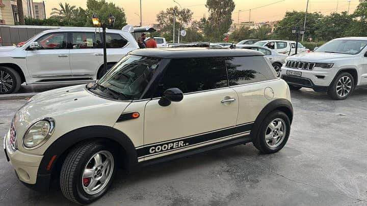 بۆفرۆشتن. 💚🇬🇧. للبیع

‏mini cooper 2010

ميني كوبر اصلي  فول فول مواصفات به صمه 
جوار بستون بئ توربو حجم 1.6 مرغوب 

ئوتوماتيك سي مودي ليخورين سبورت نورمال عادي 
بانوراما كوشن جلد هيتر ئاوينه كاره باي هيتر 

سوكان فوليم تحديد سورعه abs    

كيرمه كينه هه مو كيياني به شه رت
جوار تاييه ي لوكي له زيره بي ته قه و ره قه ی پێشی تیدایە کمیک

ره قه م دهۆکە به سەنوی  تازایە به ناوي خومانه 
تابليي سه ياره كي جوانو بي مه سره فه 

یەک چەمالخی بۆیاخە    
كورينه وه ناكه م 
عنوان.قەڵادزێ 
 
سعر/ ( ٦٤) ورقە مجال 💵✅
 
ژمارەی خاوەنی :☎️
***********

*********** بشدار, السليمانية
