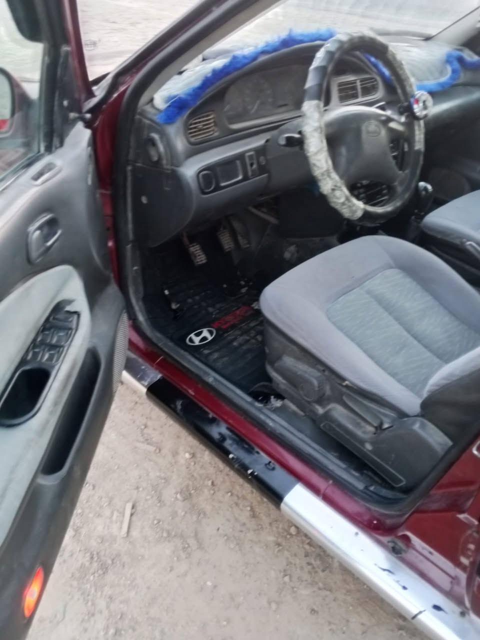 سيفية ٩٥ رقم ديالى كير عادي محرك مفتوح كير ومحرك مكفولات صدرو وكهربائيات مكفولات صبغ حزام للجمالية بدون ضربة ولاخياس مكفولة من كلشي بس نقص تبريد السيارة نضيفة مال جناي ديالى خان بني سعد اتصل على *********** إخوان لاخاص ولا تعليق مكلف بالنشر السعر ٣٥ وبيهة مجال قليل
