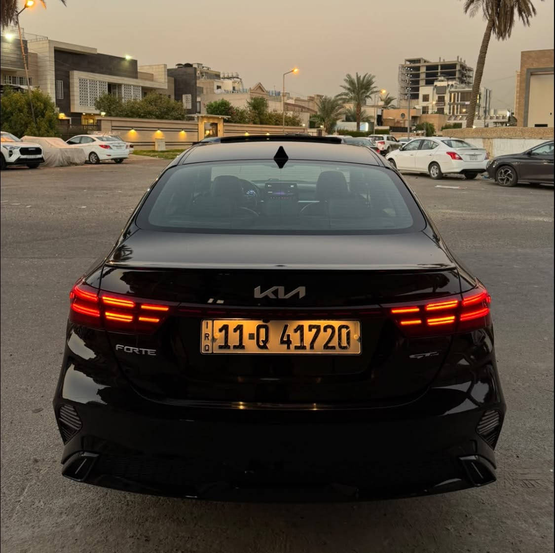 فورتي 2022
جيتي لاين فول سلايد روف
وارد كفاله من الصبغ
الممشى 44 الف مايل 
مواصفات السياره لدات امامي خلفي رادار امامي 
شباك بيانو بلاك بلوجكتر
محرك 2000 دوش
 درايف مود 3 وضعيات قياده
بصمه  تشغيل عن بعد
بصمه دخول أبواب اشاير بالمري بك لايت لد
كامره دوار فتحه سقف
تبريد قطعتين نظام النقطه العمياء سماعات هارمن
كرسي كهربائي ب 3 وضعيات
داخل جلد بالكامل مختم جيتي لاين تحديد مسار مانع انزلاق
 أوامر صوتيه شاشه حجم كبير تدعم ابل كار بلي
تبريد منفصل بمناخين
تبريد تدفئه مقاعد
 بغداد الحارثيه
السعر١٥٠ وبي مجال 
للأستفسار 
***********
