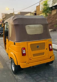 تكتك مديل ٢٢شهر ١٢ بيها ضربه من جانب ومعمره للاستفسار ٠٧٧٢٢٨١٣٤٩٧