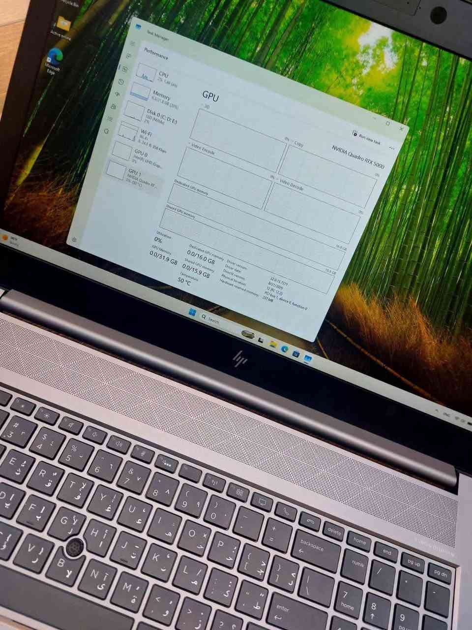 🚀 وحش الـ Render والبرمجة والتصميم وصلت اليوم بخصم وقوة لا تُقهر! 🚀
إذا كنت تدور على أداء خارق يفلش أعتى برامج الهندسة والتصاميم، أو تخوض أعتى معارك الألعاب بأعلى الأداء... HP ZBOOK 17 محطة العمل الاحترافية الأقوى بين إيديك الآن!
🔥 مواصفات تكتسح المنافسة:
المعالج: Intel Core i9-9880H (الجيل التاسع - فئة H للأداء العالي والمهام الثقيلة).
كارت الشاشة: NVIDIA Quadro RTX 5000 بحجم 16GB منفصل خارجي (حوت التصميم، الرندرينغ ثلاثي الأبعاد، والـ 3D Modeling والألعاب الثقيلة).
الذاكرة العشوائية (RAM): 32GB DDR4 (قابلة للزيادة والتطوير بسهولة).
التخزين: 512GB NVMe SSD سريع جداً (قابل للتطوير).
الشاشة: عملاقة بحجم 17 بوصة بدقة Full HD (1920x1080) لرؤية واسعة وتفاصيل مجهرية.
الهيكل والتحمل: غلاف معدني متين مقاوم للخدوش والصدمات بتصميم أنيق وفخم.
الكيبورد: عربي/إنكليزي مجهز بإضاءة خلفية (Backlight) للعمل في الظلام.
الشاحن: شاحن أصلي قدرة 200W لتوفير أقصى طاقة واستقرار للأداء.
النظافة: أخو الجديد بنسبة 97%!
💰 السعر المذهل: 1,125,000 دينار عراقي فقط! (مليون و125 ألف)
🛡️ ضمان وراحة بال:
حق الفحص: يحق للزبون تشغيل اللابتوب وفحص كافة المواصفات قبل الاستلام.
ضمان استبدال: ضمان فحص لمدة 7 أيام حقيقية؛ في حال وجود أي خلل مصنعي يُستبدل الجهاز بنفس الموديل فوراً.
⚠️ تنبيه: العرض ساري حتى نفاذ الكمية فقط!
📍 العنوان للتواصل والحجز:
بغداد - شارع الصناعة - مجمع الرياش - مكتب اليسر
📞 رقم التواصل والحجز: ***********
