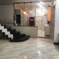 قريب البوابة • ٣٣٤م • ماء كهرباء