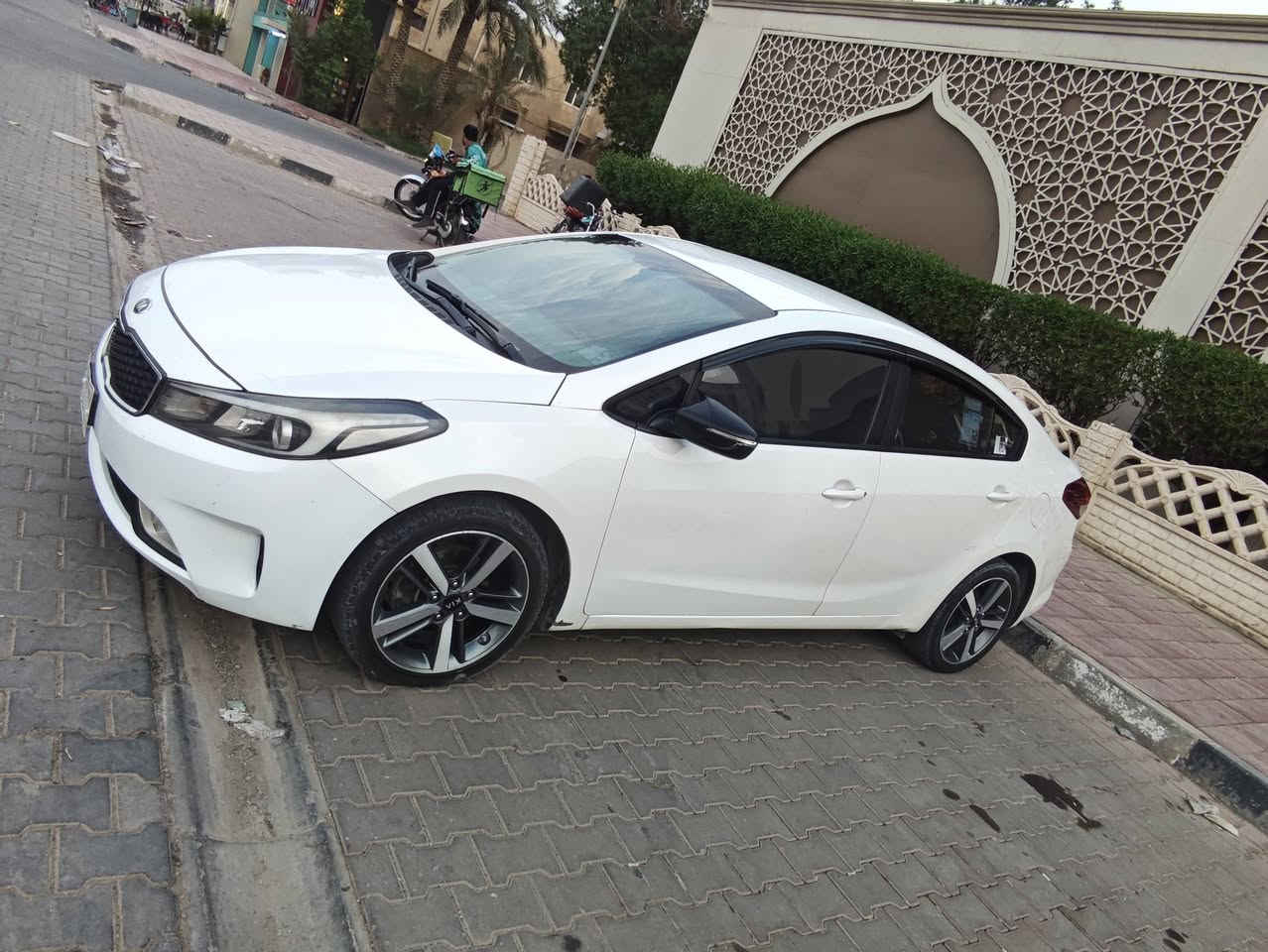 سيراتو ١٦٠٠ • ٢٠١٧ • رقم بابل