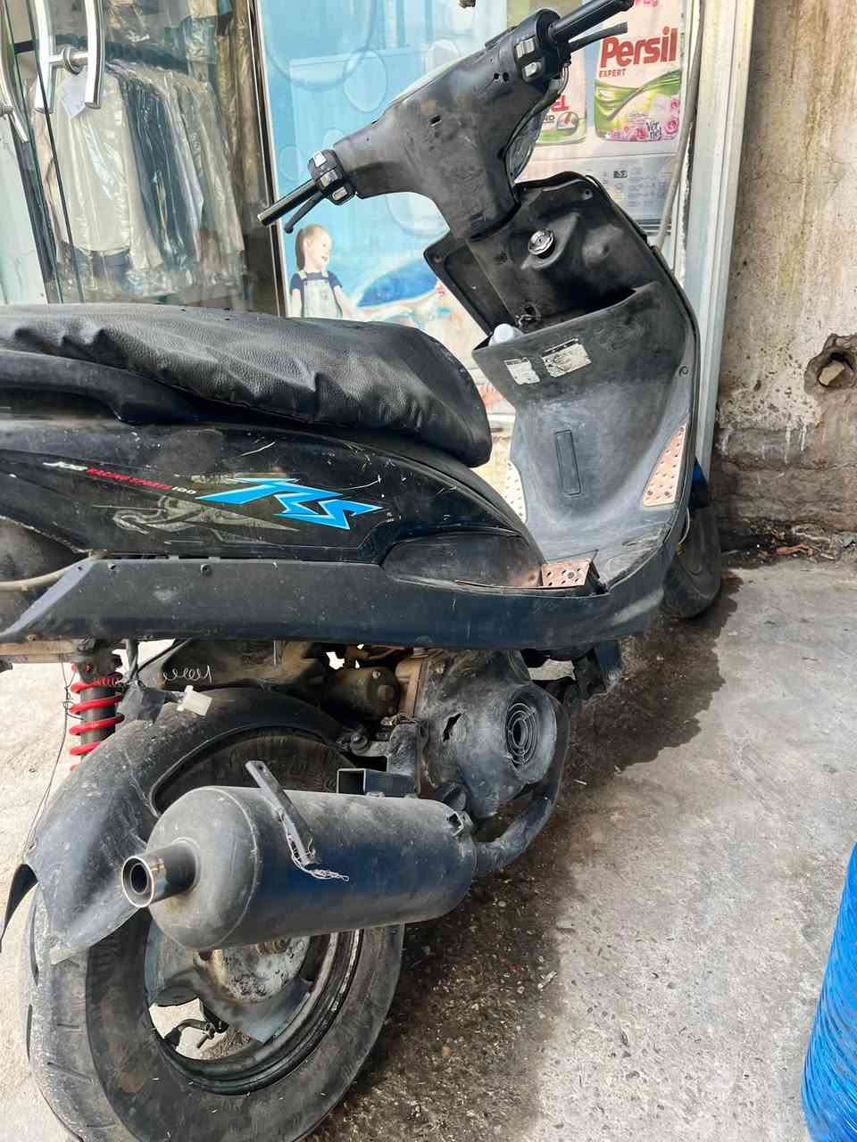 ماكس عدلة • قفل • ٢٥٠