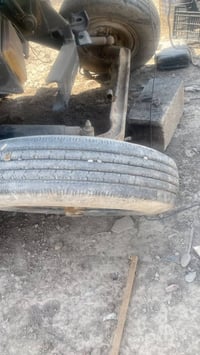 للبيع اكسن وفرندكسن داينه نثيه  تخم تاير 15 جوبلس 6 برغي الهاتف 077276...