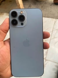 ايفون ١٣برو ماكس مبدل بطاريه اصليه ومبدل شاشه نوعيه زينه ذاكره ٢٥٦ مكا...