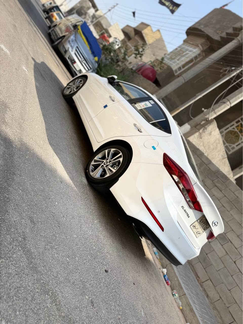 السلام عليكم 
النتره سوبر موديل 2018 مكينه 2000سياره جديده بمعنه الكلامه احله من الصور كله بل كفاله حته البلاستك سنويه منتهيه ماتصرف عليه  شي كشن جلد ابلاد سياره جديده ماشيه 100 الف اسبير مانازل السعر اخابر واني اجوبك جوال 📲 *********** Singapore

