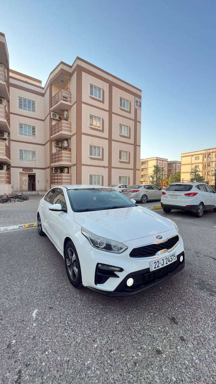 سيراتو 2019 خليجي كفاله عامه رقم اربيل باسمي محرك 1600 داخل احمر السعر 142 وبيها مجال مكاني البصره اتصال ***********
