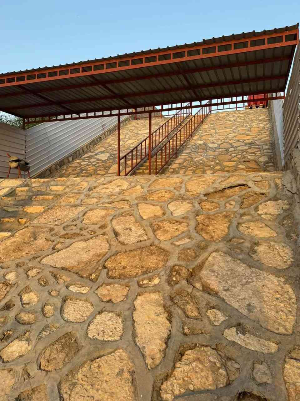 � شاطئية للبيع في بغداد – الراشدية 🌊
📍 الموقع: بغداد – الراشدية – منطقة أبو دالي
📐 المساحة: 750 م²
📜 صنف العقار: طابو ملك صرف
📏 الواجهة: 10 م
📏 النزال: 75 م

✅ كامل الخدمات: ماء وكهرباء
✅ سياج بلوك
✅ نزلة مباشرة للشط ومكسوة بالحجر
🚗 موقعها على الشارع الرئيسي، من الشارع الرئيسي إلى الشط مباشرة

🔥 موقع مميز جداً ومناسب للاستراحة والاستثمار

📞 للاستفسار: ***********
