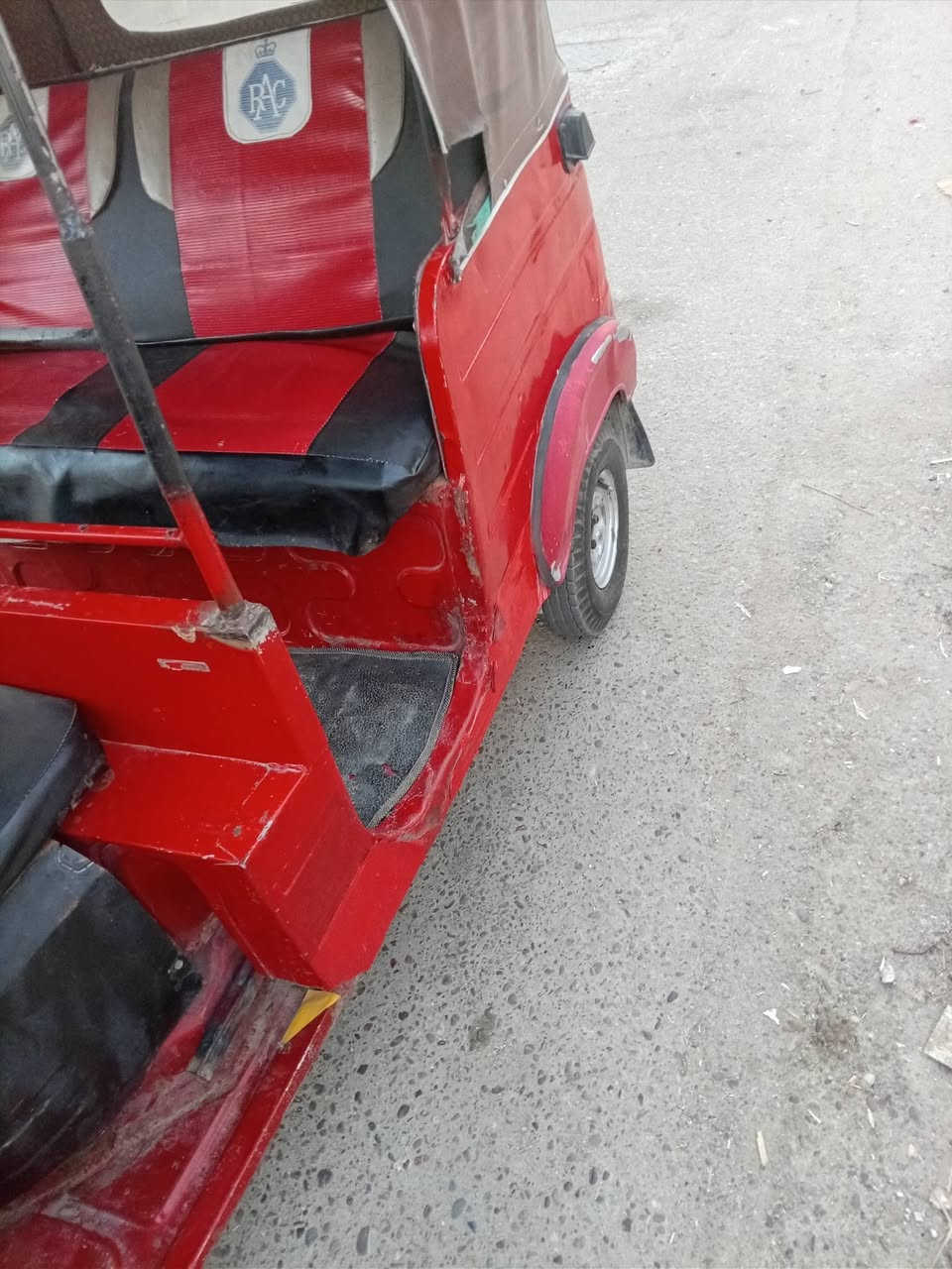 سلام عليكم تكتك البيع مديل 18 رقم بغداد بسمي تحويل رستميه 70062088841
