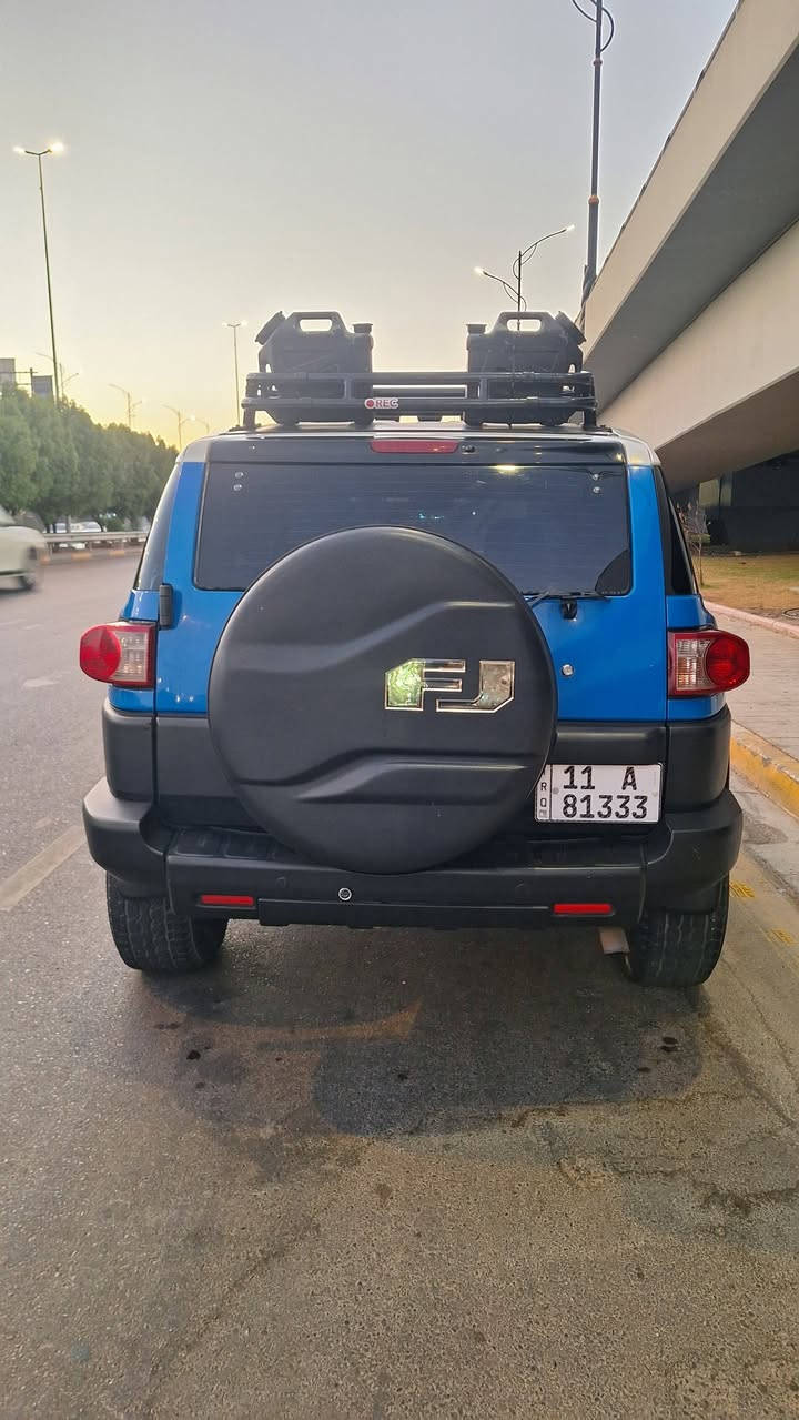 تيوتا اف جي  2007 , 4X4 بيع او مراوس  
العنوان بغداد الجديده ***********
(سعرالسياره 139)
سياره مرفعه ترفيع حلو شوته ايضن بلوجكترات 
سيبايه جلكانات درع امامي كامره شاشه
 عالي ناصي كله زنون
 سياره مصروف عليه والجناي يعرف 
كلشي شغال بيه اوعلفحص 
مكينه كير حداديه تبريد❄️ علفحص شرط💯
رنك اصلي مع تخم تاير باتري جديد 
سياره طخته بصفحت السايق بدون دواخل ليبل واحد 
شرط بجم كبس سياره حلوه اوناعه اوبلخير علياخذه
