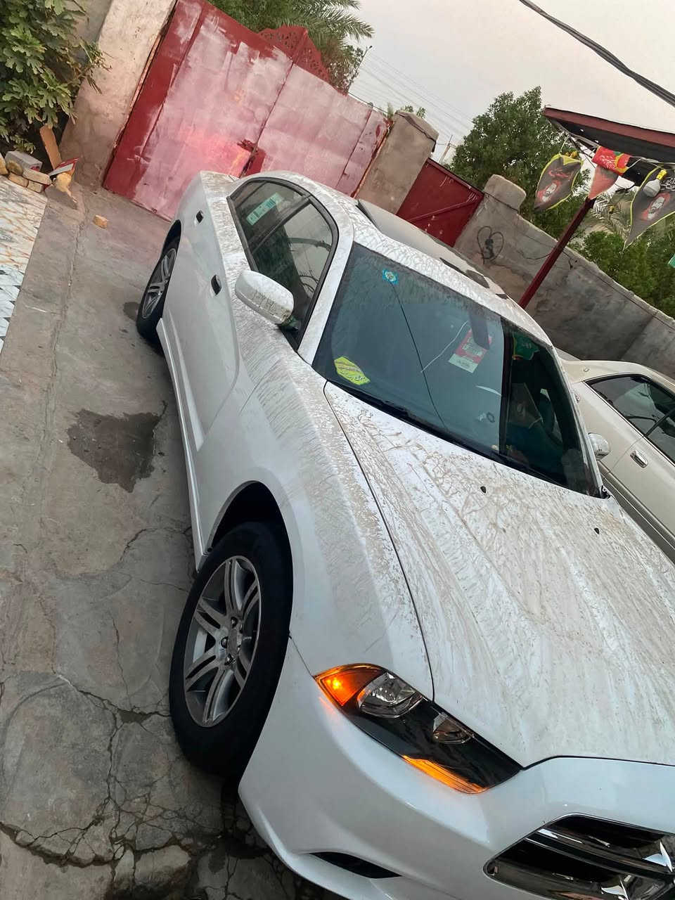 سلام عليكم جارجر موديل 12  سيار بسمي تحويل ثاني يوم  سياره خليجي فول واحد عله واحد  فتحه كشن حضن شاشه جبير ماي حار بارد سياره بيه صبغ جاملغ الخلفي بدون ضربه هناك بل خليج والبنيد مبدل والباقي كفاله  سعر 155بيه مجال  هاض رقم رعيه ونتصل وتدلل ***********
