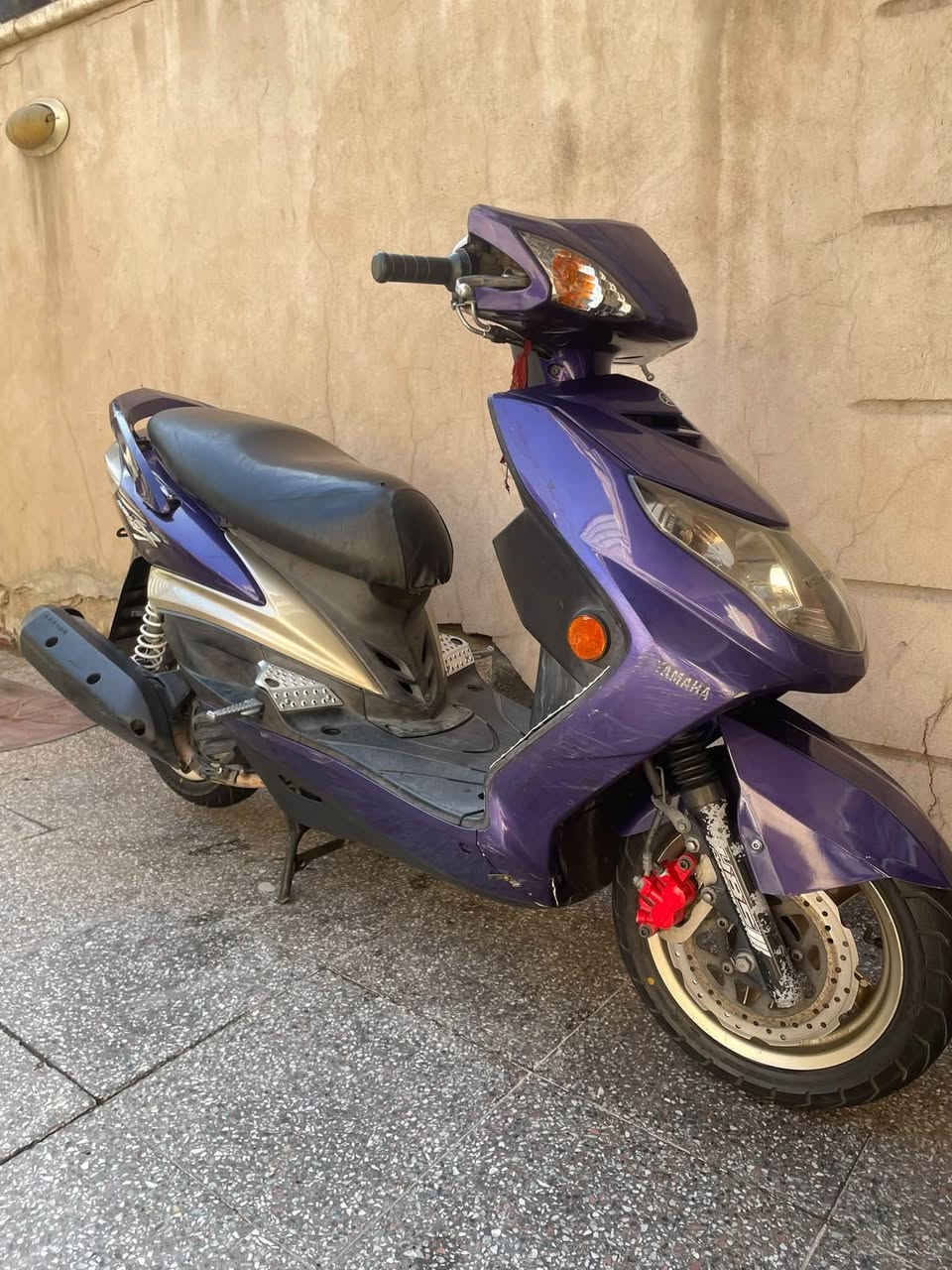 سكنس فحل كولد طلاعات بنفسجية
كلجات امامي خلفي رياضي
دبل خلفي RPM هوة رياضي
مكاني بغداد شعب شارع صحه
***********
ملاحضه دراجة مكينه 58 ونص
