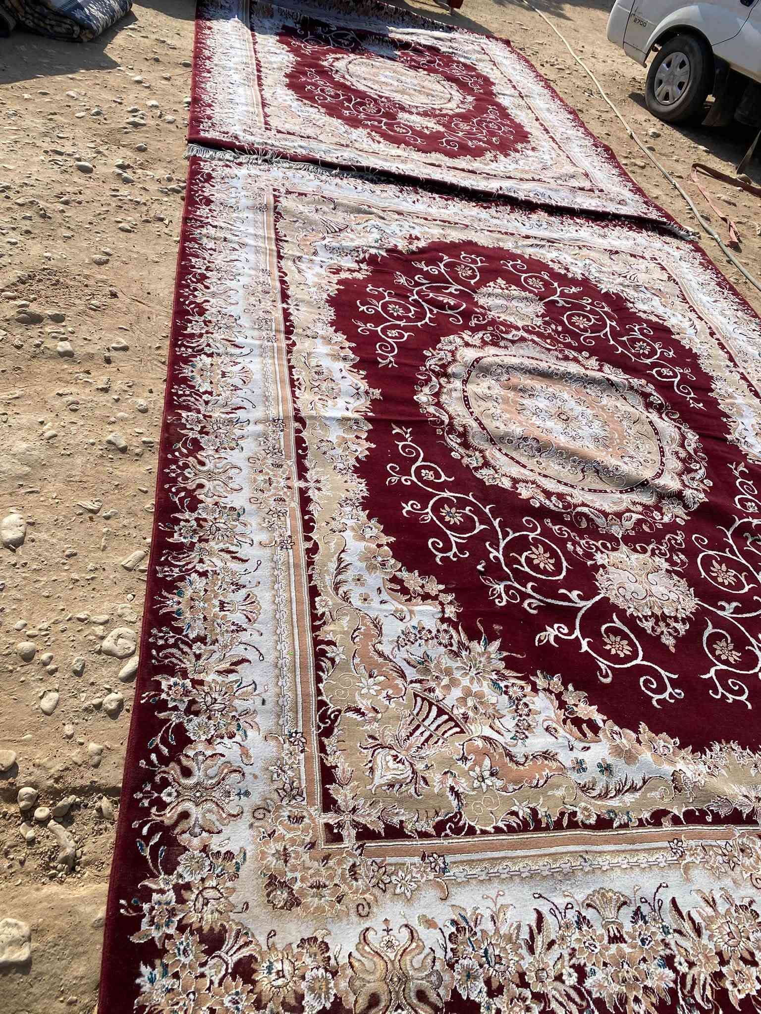 السلام عليكم 

زوالي ايراني كاشان 

سعر الزوج 150 الف عدد 2 قياس كل وحده 3*4

***********
واتساب

📩📞☎️🚚
