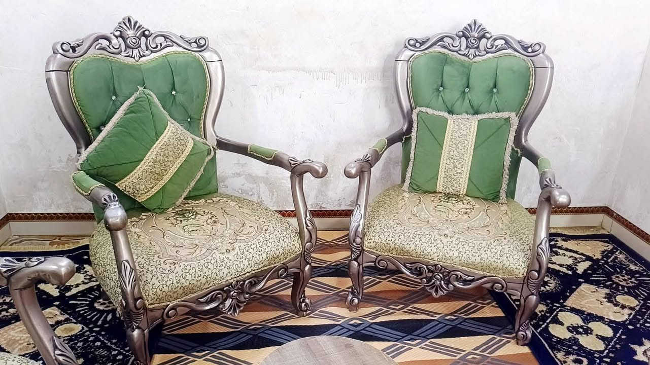 تخم زان تركي 10 مقاعد درجه اوله ستعمال قليل نضيف جدن اي ضرر مابي اسعر 475 لعنوان كربلاء بدايت امن اداخلي يوجد توصيل *********** + كوشات
