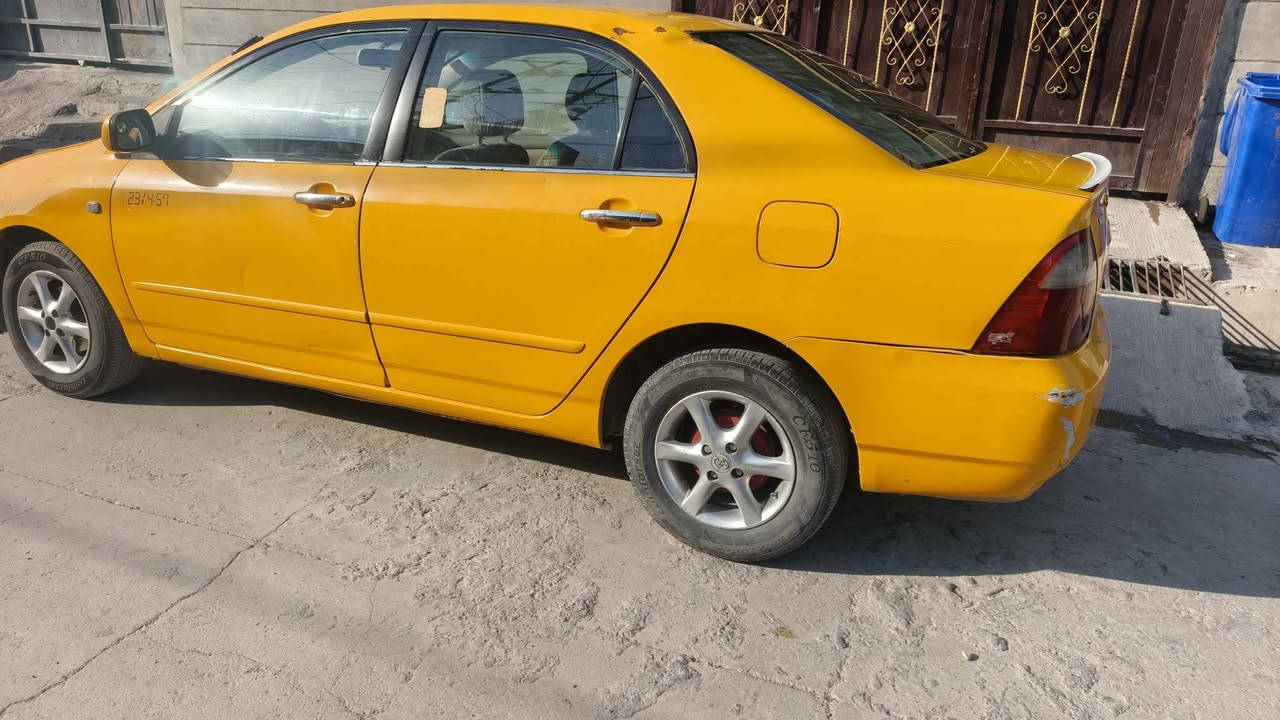 سياره كورلا 2006 للبيع مبدل بيه بنيد و جاملغ سكن امامي بلادي و بيه فقط هاي الطخه الي بالتكمه الخلفيه موجوده بالصوره محرك و كير عادي بالشرط لا صرف ولا بخار قفل مركزي شاشه كامره السعر 72 و بي مجال جداً قليل 
للاستفسار الاتصال علي الرقم *********** كركوك, العراق
