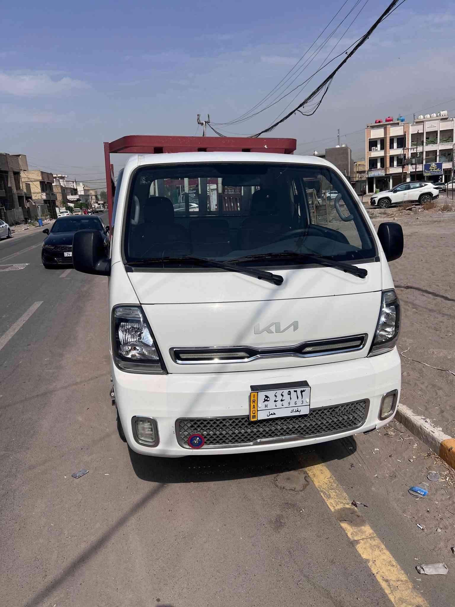 سلام عليكم كيا فحل للبيع موديل 22 كفاله عامه على وضع تبريد ثلج الشركة ماشيه 100 من الشركة على ايدي رقم بغداد تحويل ثاني يوم السعر 165 وبيه مجال بصيط مكانه بغداد حي الجهاد ***********
