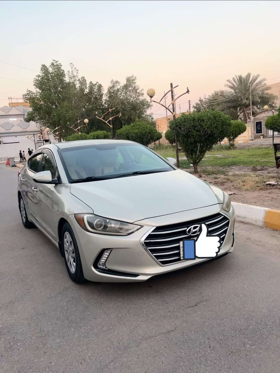 للبيع فقط
النترا ٢٠١٧ بيها بنيد وجاملغ مبدل نفس لون تفصيخ دواخل سليمه
السعر (١١٠ )وبيها مجال
للاستفسار ***********
